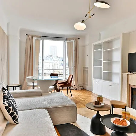 Luxurious Flat Next Paris - - Ii * Neuilly-sur-Seine