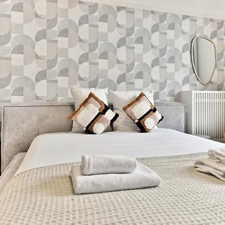 Luxurious Flat Next Paris - - Ii * Neuilly-sur-Seine