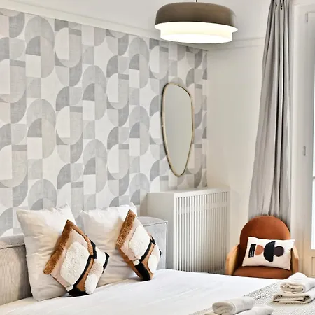 Luxurious Flat Next Paris - - Ii 아파트 뇌이이쉬르세느